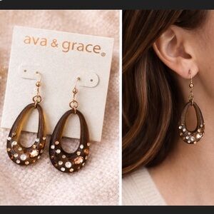 Ava & Grace Elegant Brown and Gold Earrings
